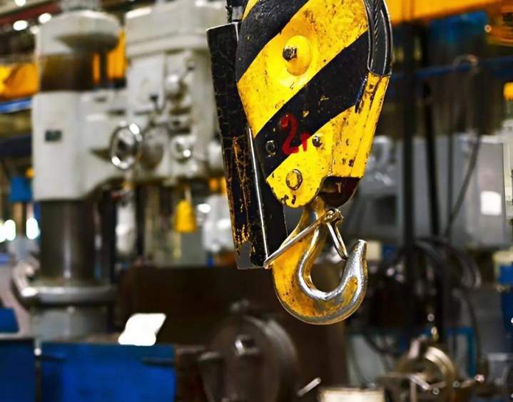 Équipement pour installation de machines Estivareilles